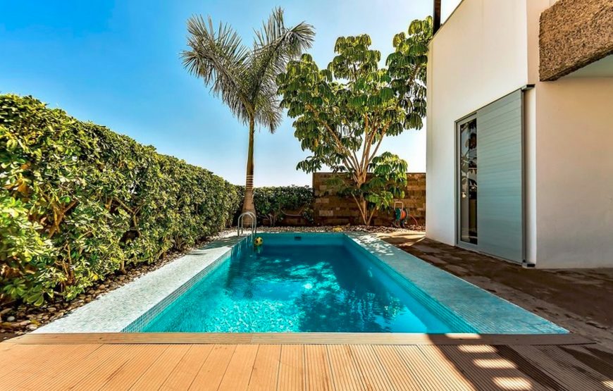 Comfortable modern villa with private heated pool