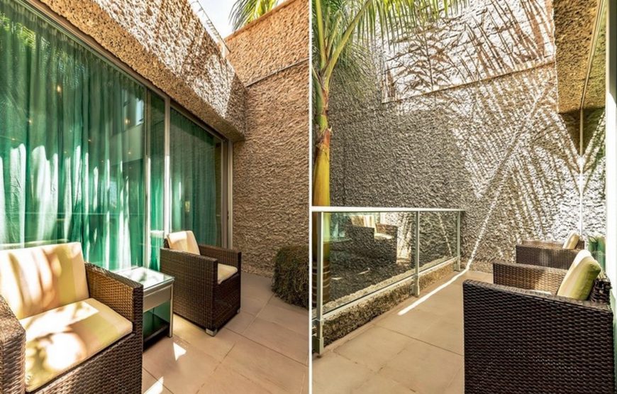 Comfortable modern villa with private heated pool