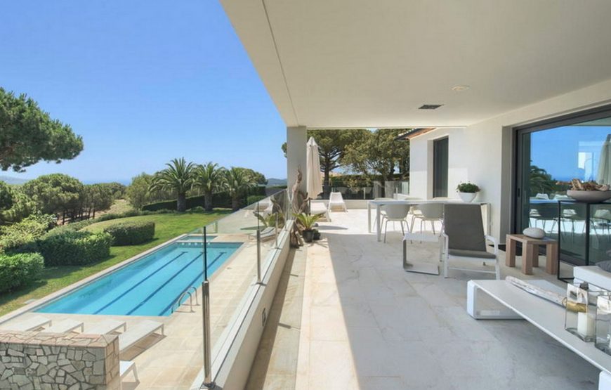 Complete privacy holiday in Begur, Girona