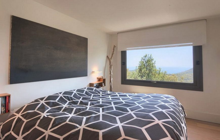 Complete privacy holiday in Begur, Girona