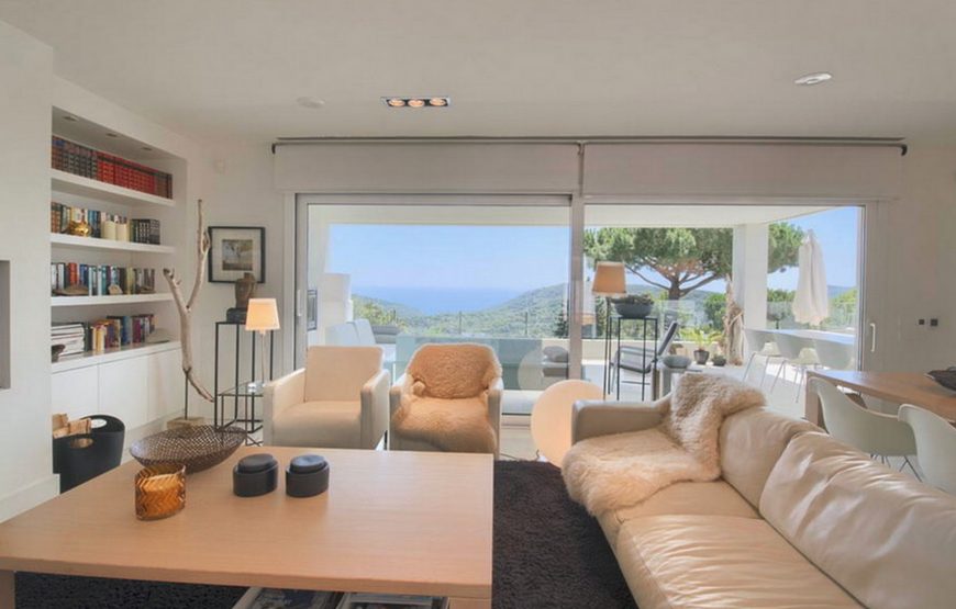 Complete privacy holiday in Begur, Girona