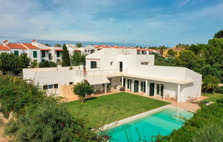 Villa within walking distance of the beach of Sa Caleta