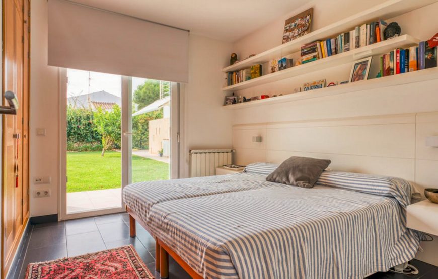Villa within walking distance of the beach of Sa Caleta