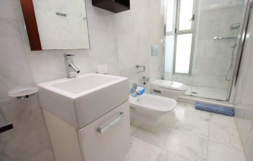 Villa 5 minutes walk from El Duque beach