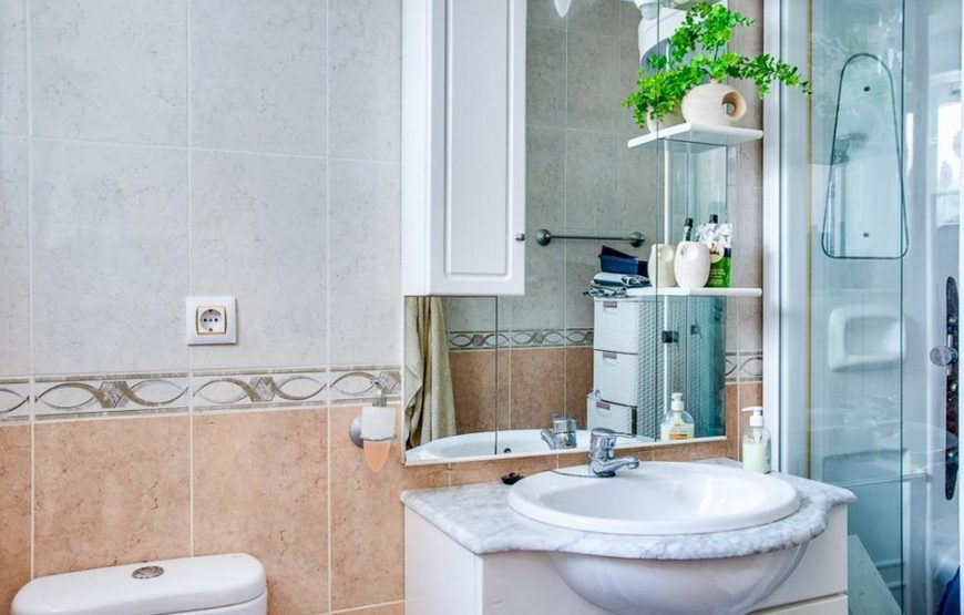 Detached villa with 4 large en-suite bedrooms