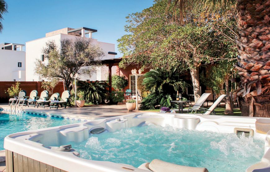 Holiday home 300m away from the beach
