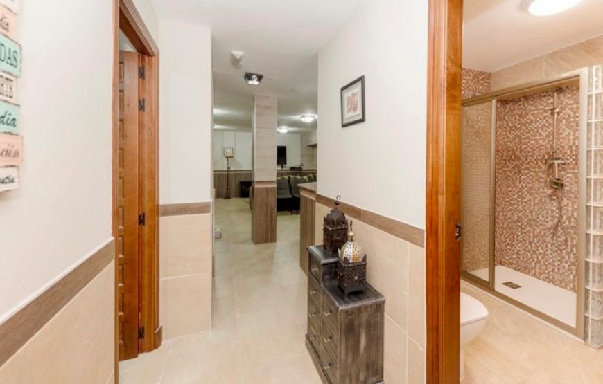 Semi-detached villa of 4bedrooms with private pool