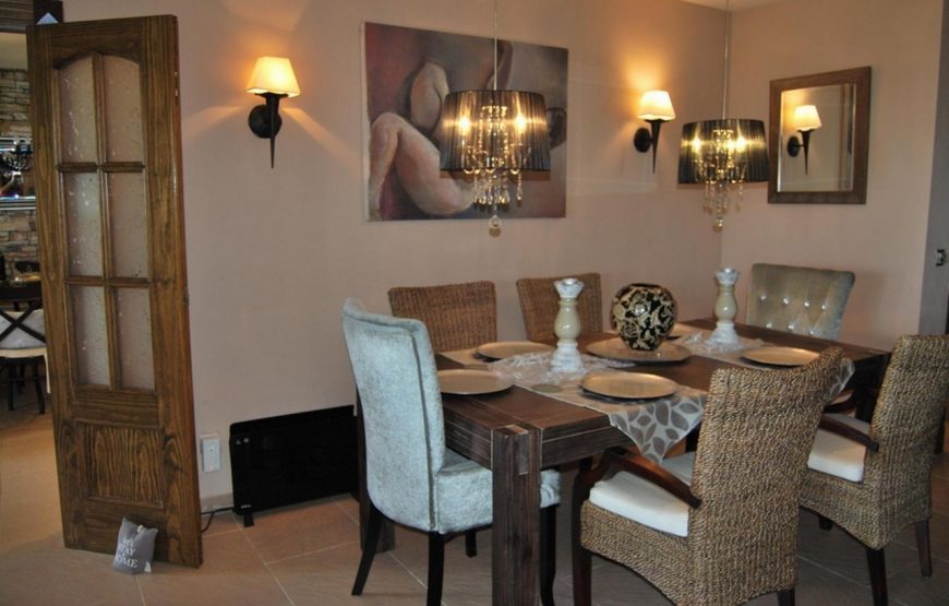 Villa with heated pool, jacuzzi and sea views