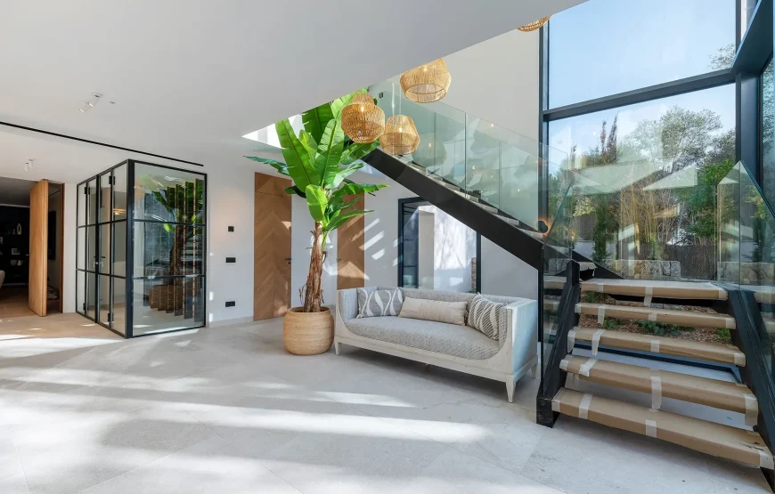 Exclusive villa with views in Puerto de Andratx