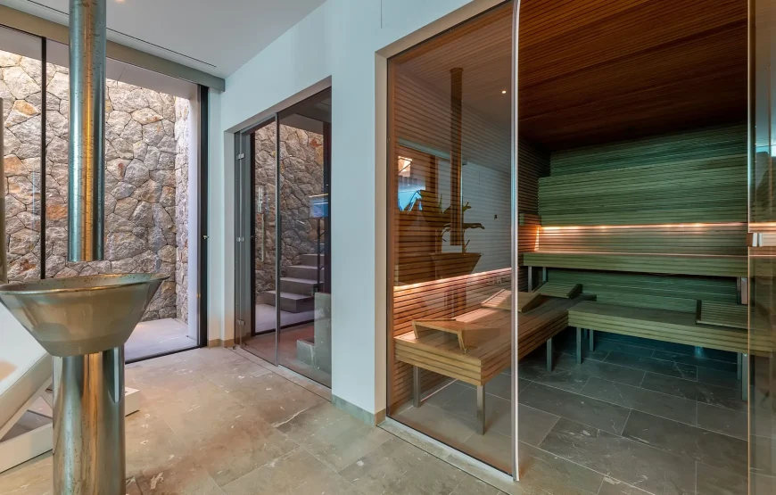 Exclusive villa with views in Puerto de Andratx