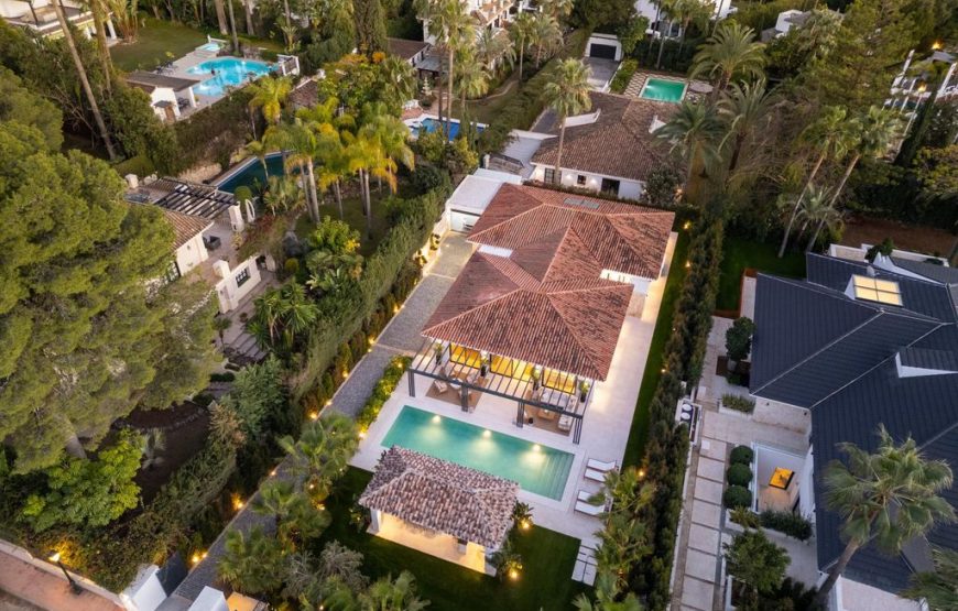 4 bedroom luxury Villa in Marbella, Andalusia