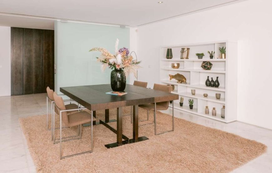 Luxury Flat in Playa de Talamanca, Spain