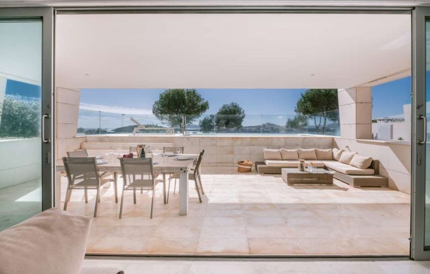 Luxury Flat in Playa de Talamanca, Spain
